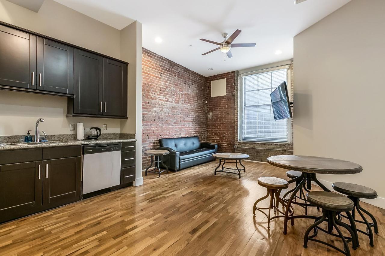 ניו אורלינס Spacious Condos Steps Away From French Quarter מראה חיצוני תמונה